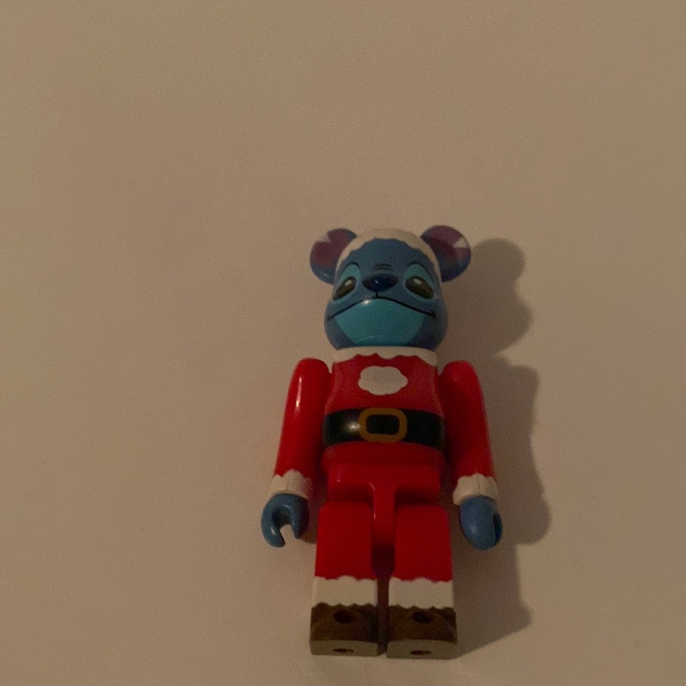 Stitch bearbrick